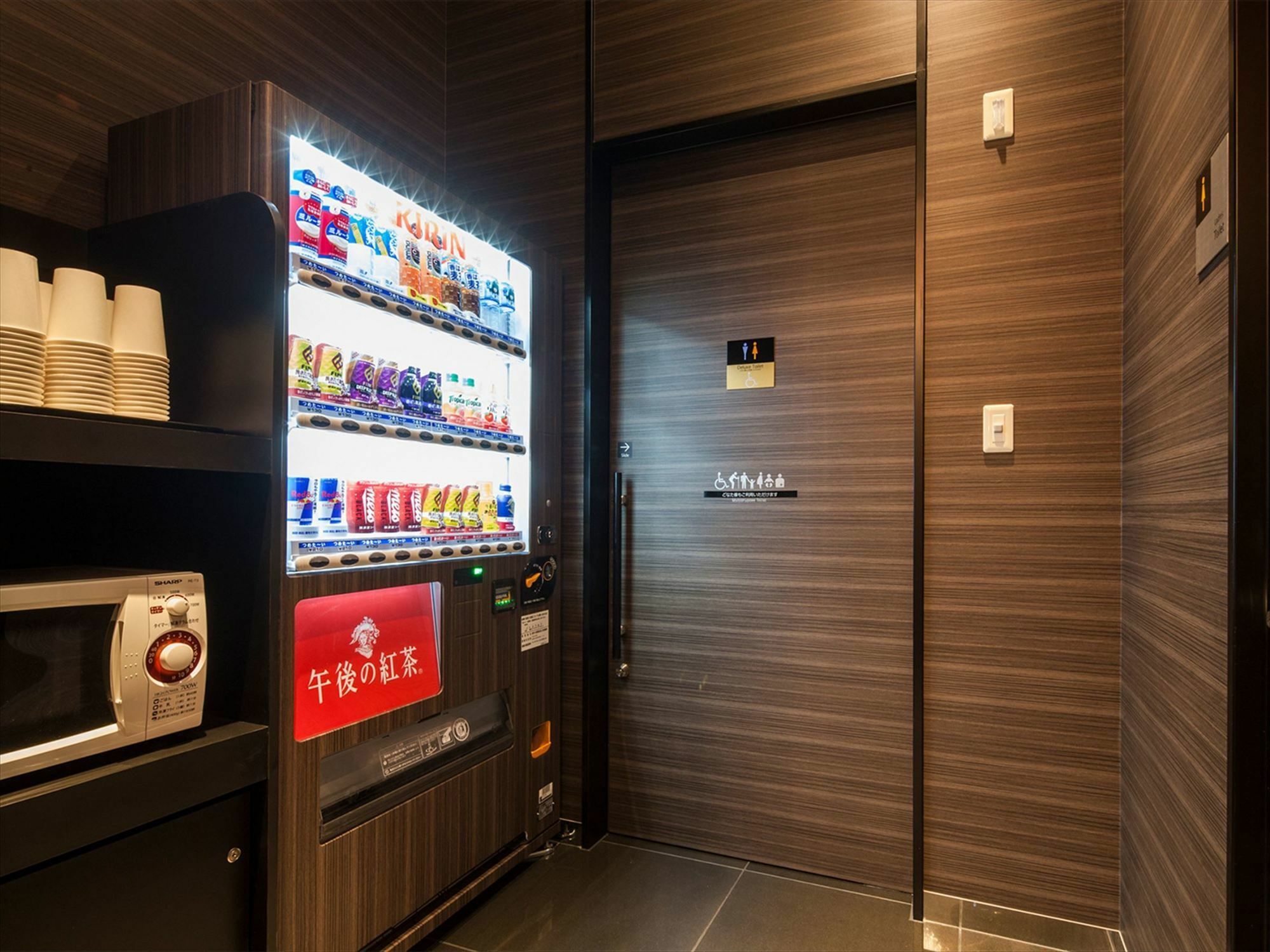 Apa Hotel Iidabashi Ekimae Tokyo prefektur Exteriör bild